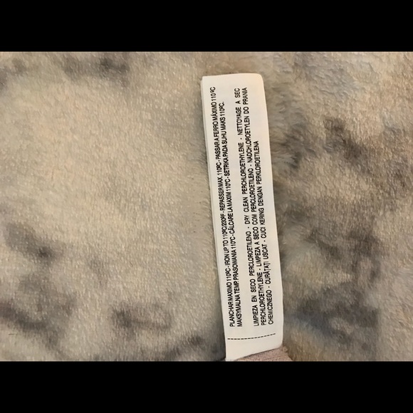 ZARA COMFORTS AND WARM SWEATER 💕🌸🌺 - Picture 6 of 7